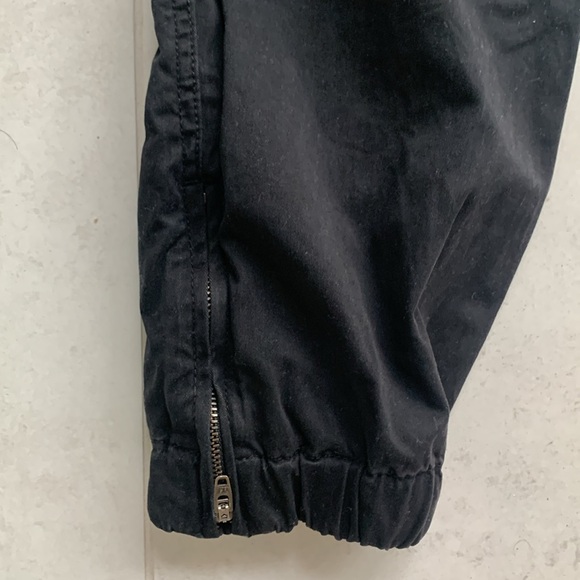 NWOT Quince black organic cotton utility joggers zip ankle size 4 hiking pants - Picture 5 of 11